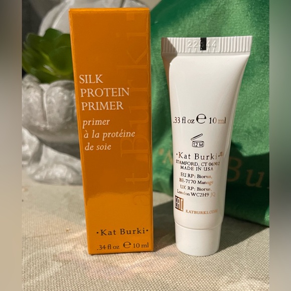 2/$20💞 Kat Burki Beauty Bag ✨ - Picture 5 of 6